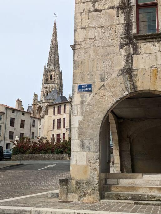 L'Arcade De Fontenay Buitenkant foto